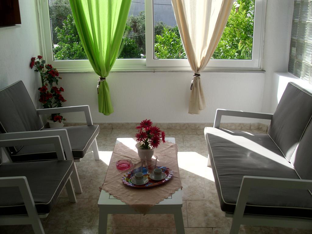 Dafni Studios Neo Klima Oda fotoğraf